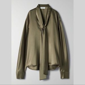 Aritzia Babaton Bloomsbury Blouse